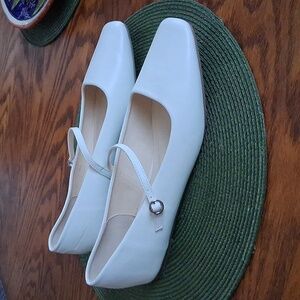 Musshoe White Vegan Leather Square Toe Mary Jane Ballet Flats Size 11